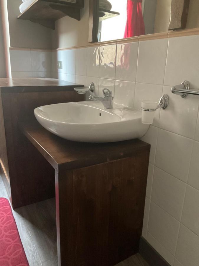 384 Guesthouse Rooms & Suite Enna Eksteriør billede