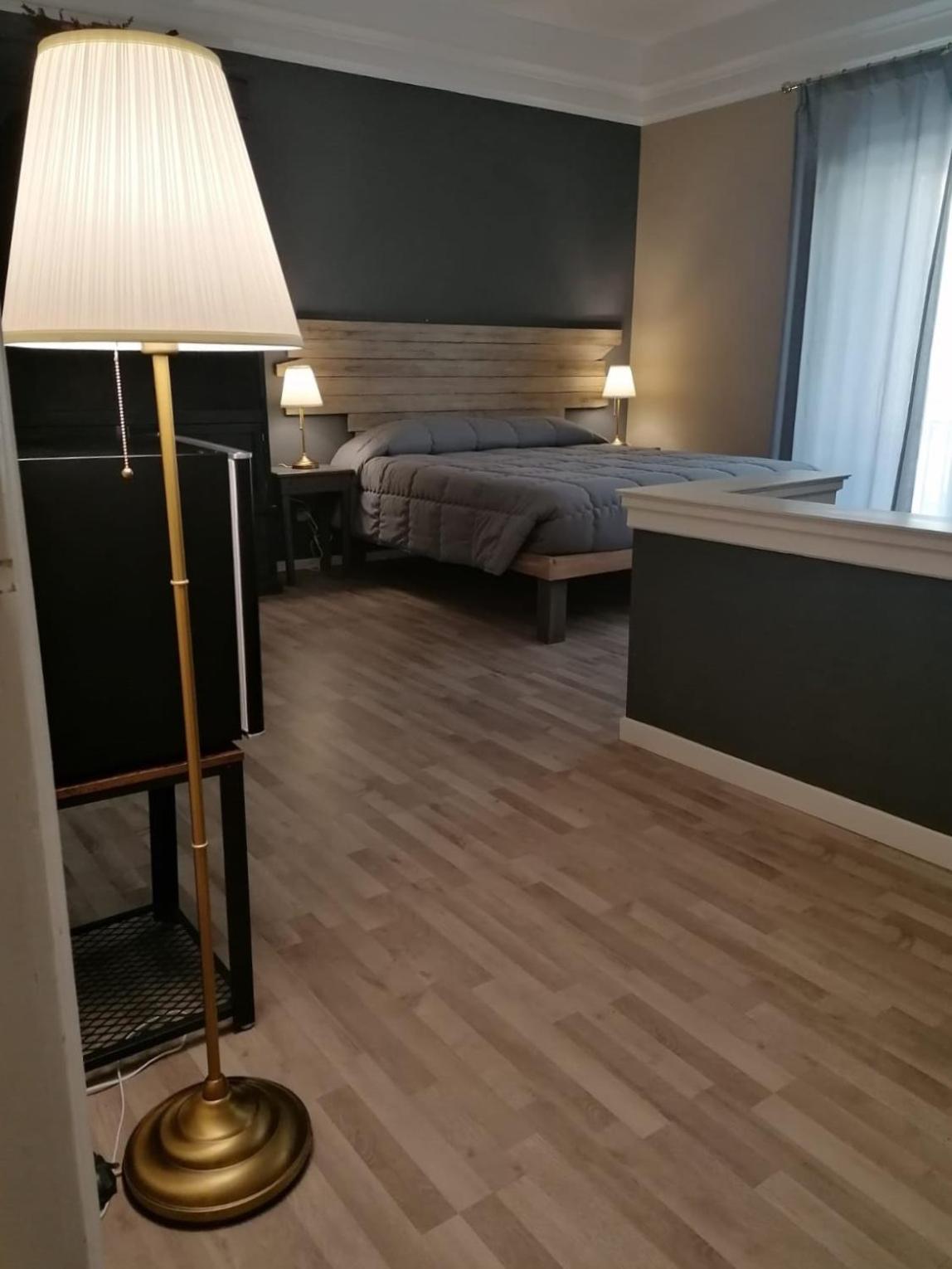 384 Guesthouse Rooms & Suite Enna Eksteriør billede